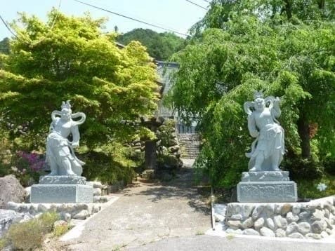 大忠院墓地