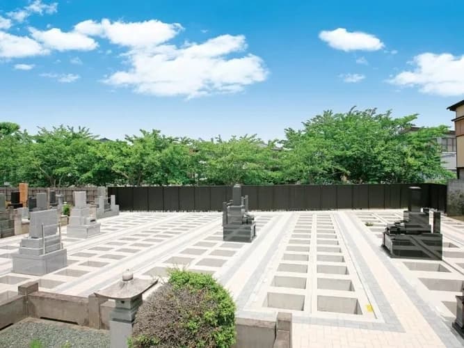 千手院鳩ケ谷霊園