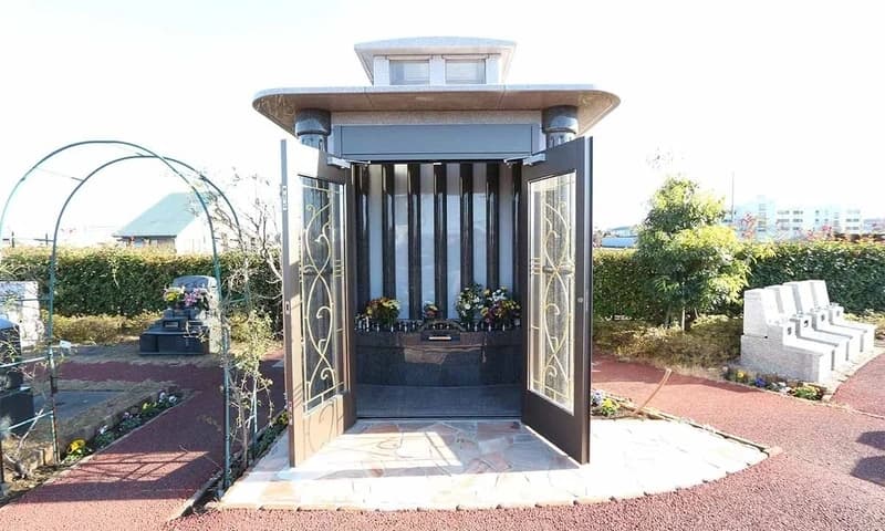芝生の霊園あさか野