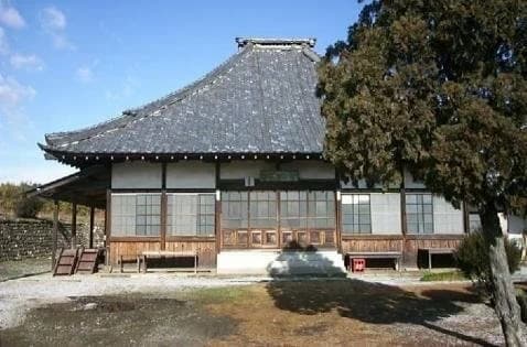重輪寺墓苑