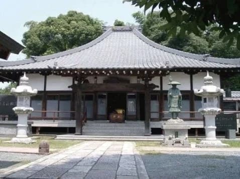 西蔵院墓苑