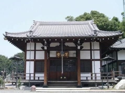 西蔵院墓苑