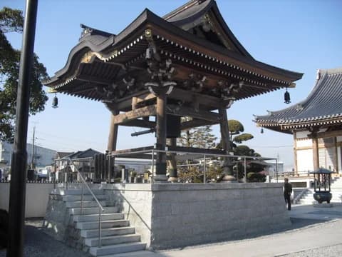 定泰寺霊園
