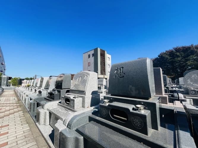 墓地公園ならしのガーデンパーク