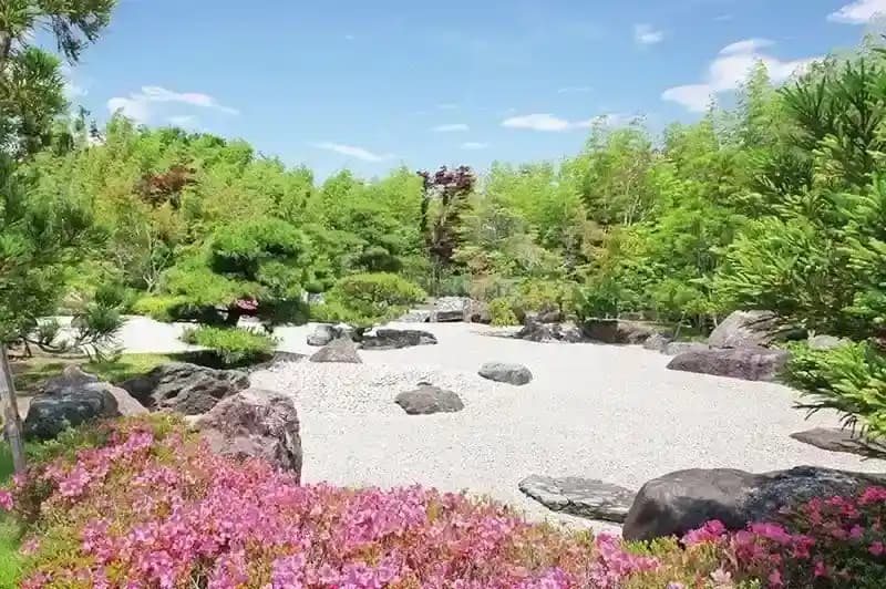 櫻乃丘聖地霊園