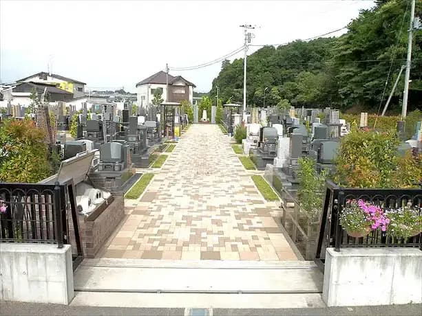 中和倉メモリアルひかりの郷