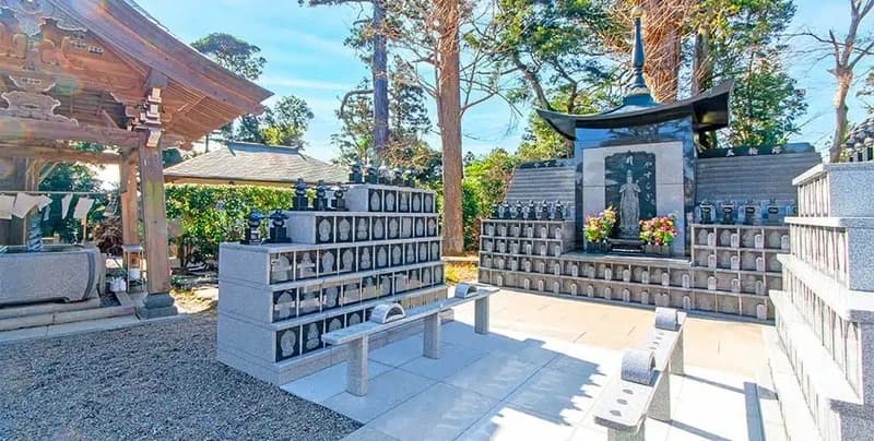 高倉観音・髙藏寺墓苑 永代供養墓・樹木葬