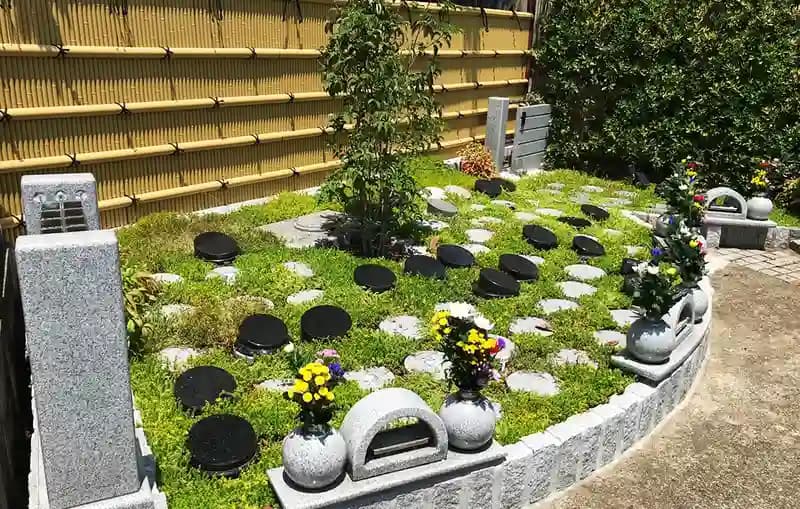 「愛樹木葬」中山樹木葬墓地