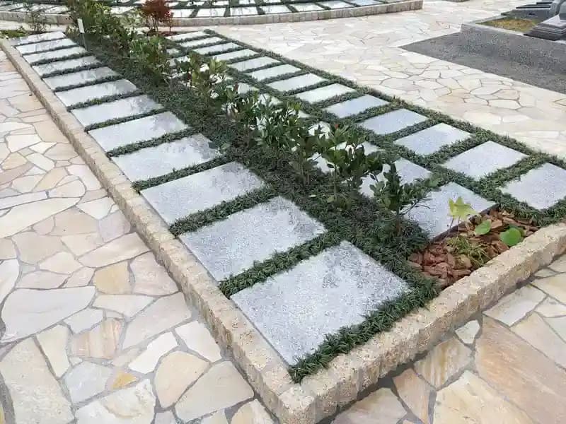 小室霊園
