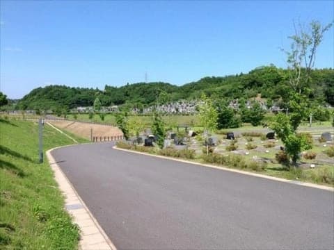 成田市営 いずみ聖地公園
