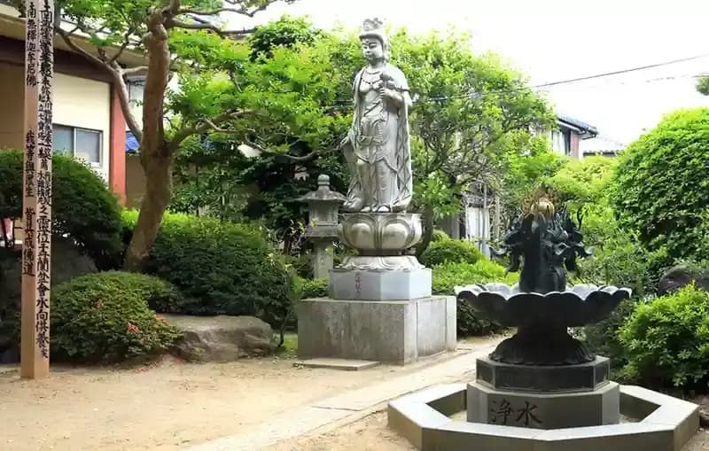 境内風景