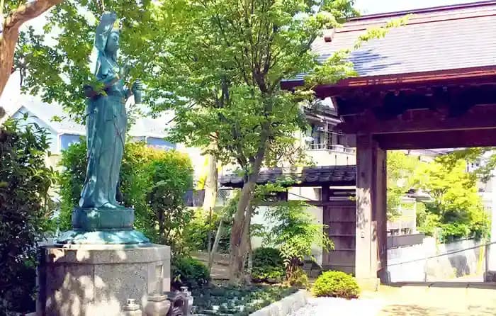 流山ツバキメモリアル
