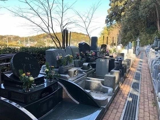 ひめはる霊園