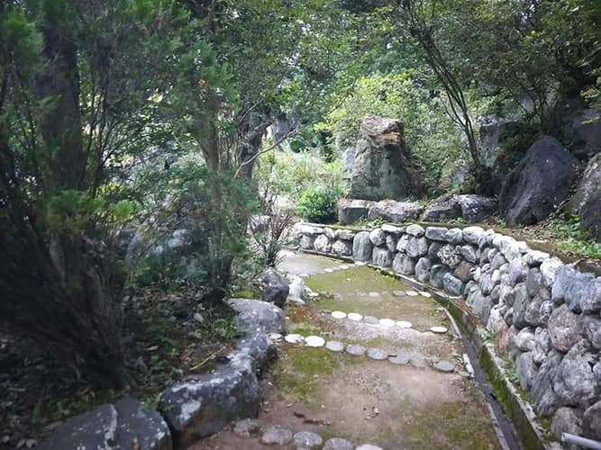 長照寺 のうこつぼ