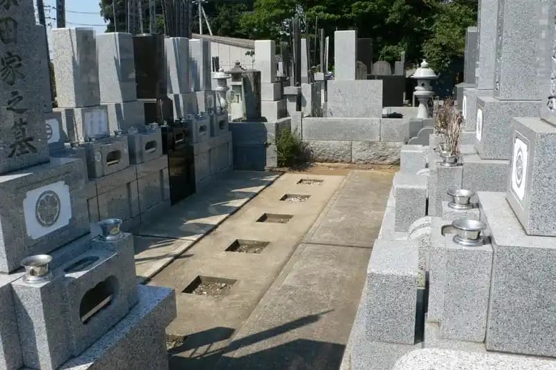 宗寿寺墓苑