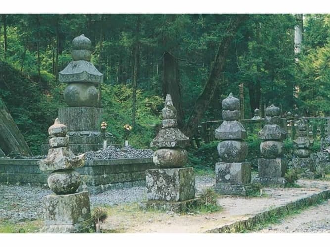 金谷寺墓苑