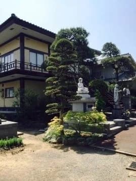 教信寺墓地