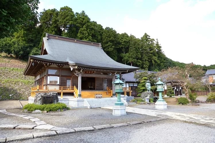 不動院墓地