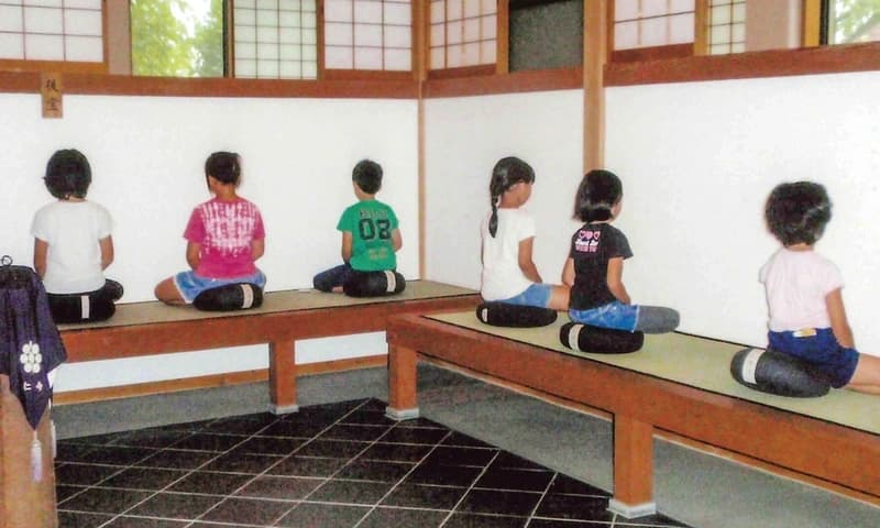 気軽に禅を体験できる参加無料の「坐禅会」