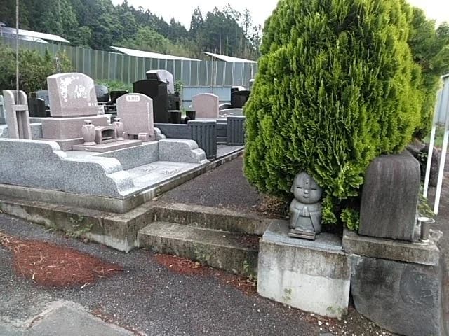 うぐいす霊園