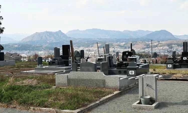 あがつま共同霊園