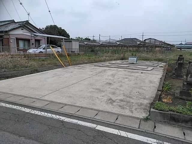 伊勢崎市西久保墓地