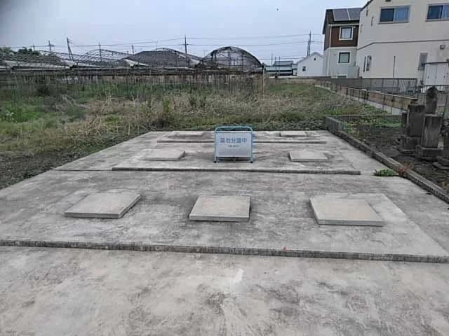 伊勢崎市西久保墓地