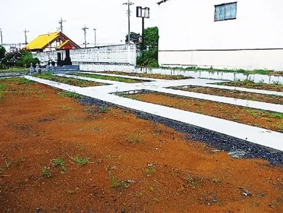 曲沢霊園