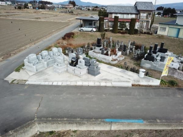 墓地全景