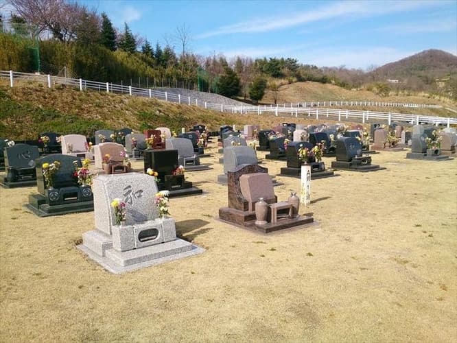 太田市営 八王子山公園墓地
