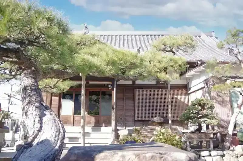 龍岩寺