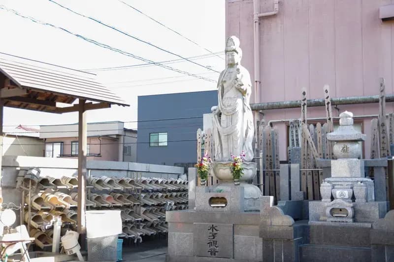 龍岩寺