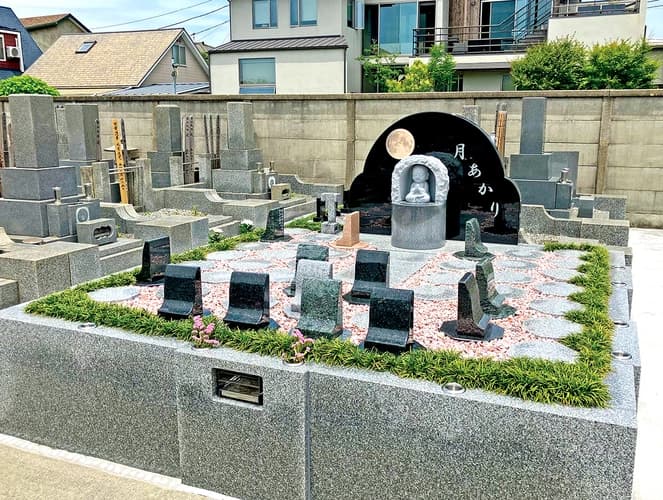 鎌倉材木座樹木葬墓地「星あかり」