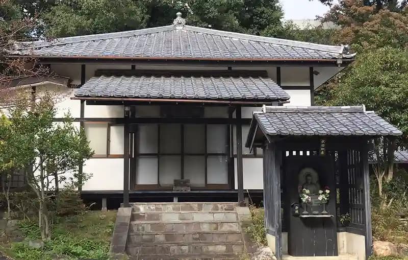 延命寺　本堂