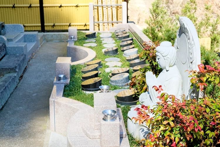 北鎌倉樹木葬墓地