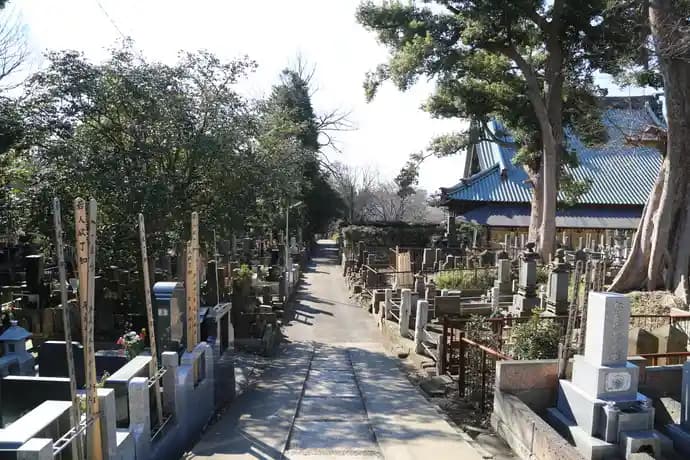 時宗総本山 遊行寺墓苑