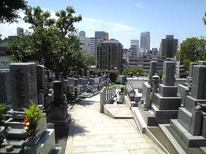 齢延寺 永代供養塔