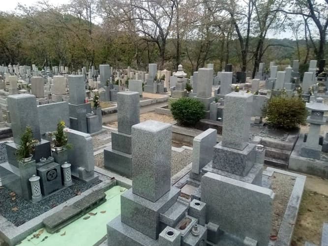 本源院墓地　別院