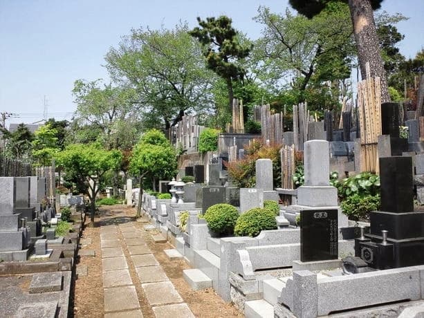 養玉院墓苑
