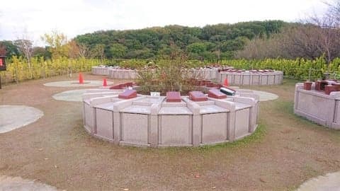 日本庭園陵墓 紅葉亭 【納骨堂・永代供養墓・樹木葬】