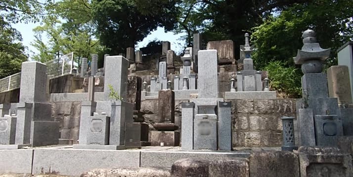 辨順寺霊園