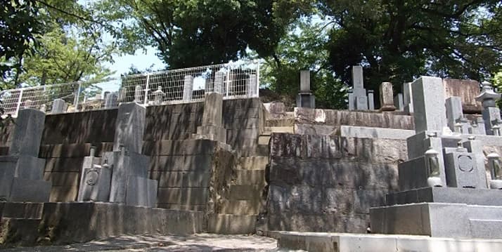 辨順寺霊園