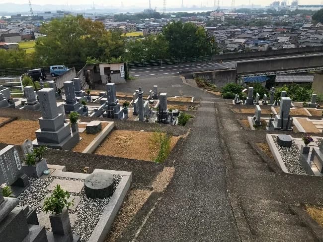 圓乗院阿弥陀堂霊苑