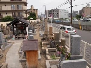 森河内墓地