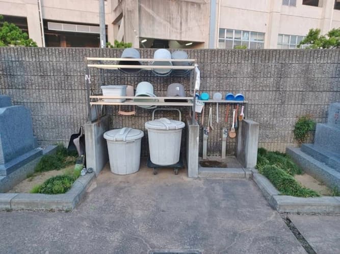 吉田墓地