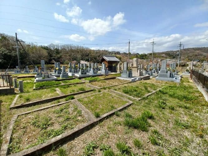 西之川原共同墓地
