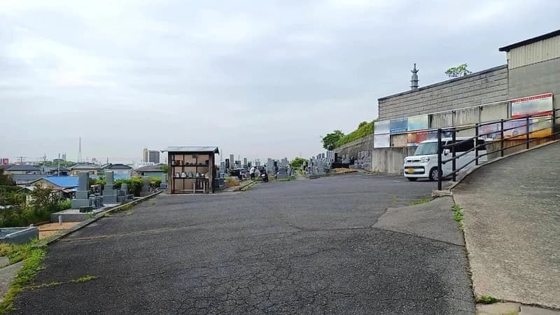 信達市場共同墓地