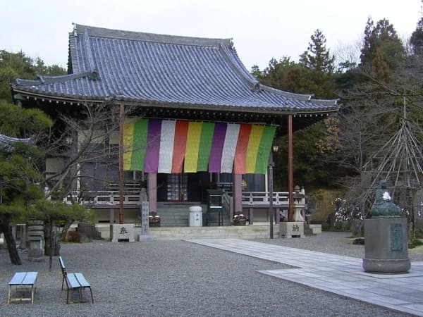 真龍寺霊園