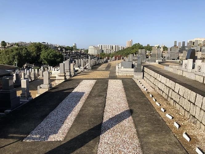 平和公園 本成寺霊苑