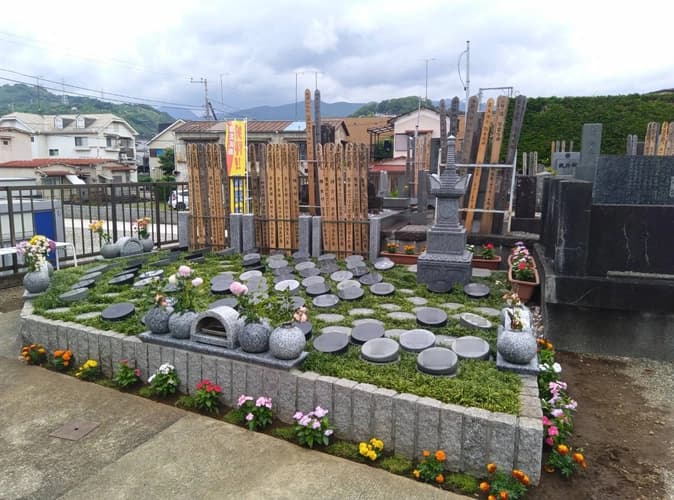ロイヤル小田原樹木葬墓地